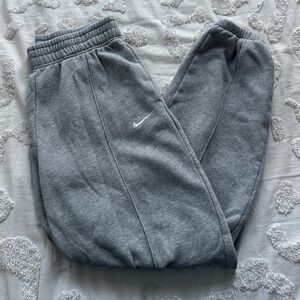 nike sweatpants